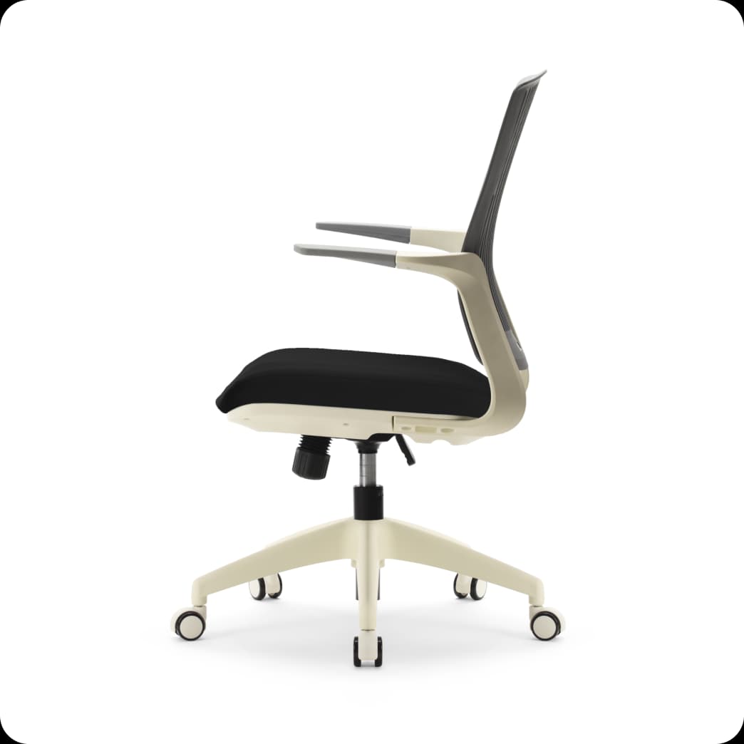 Basic Chair Pure Black