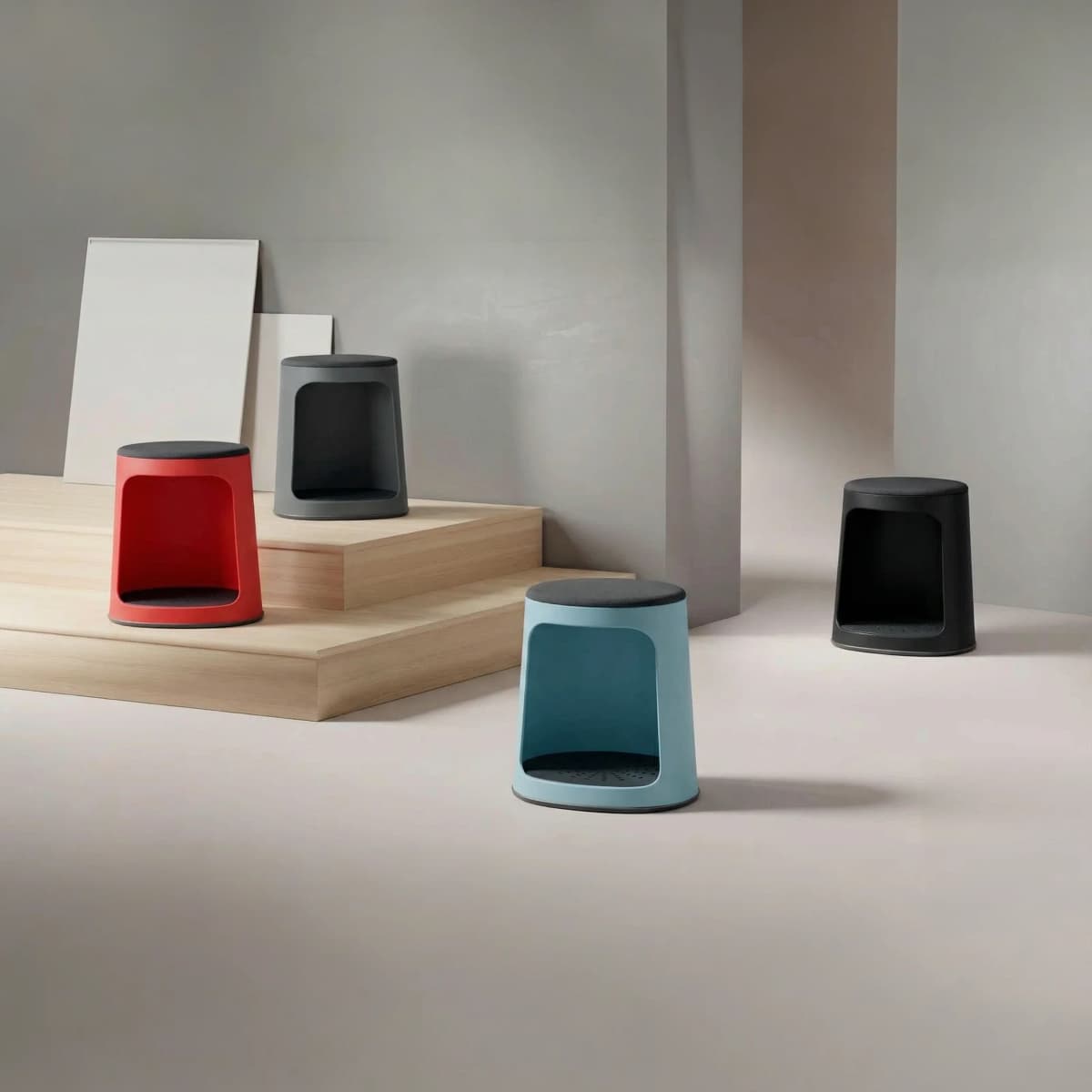 NEST Stool 