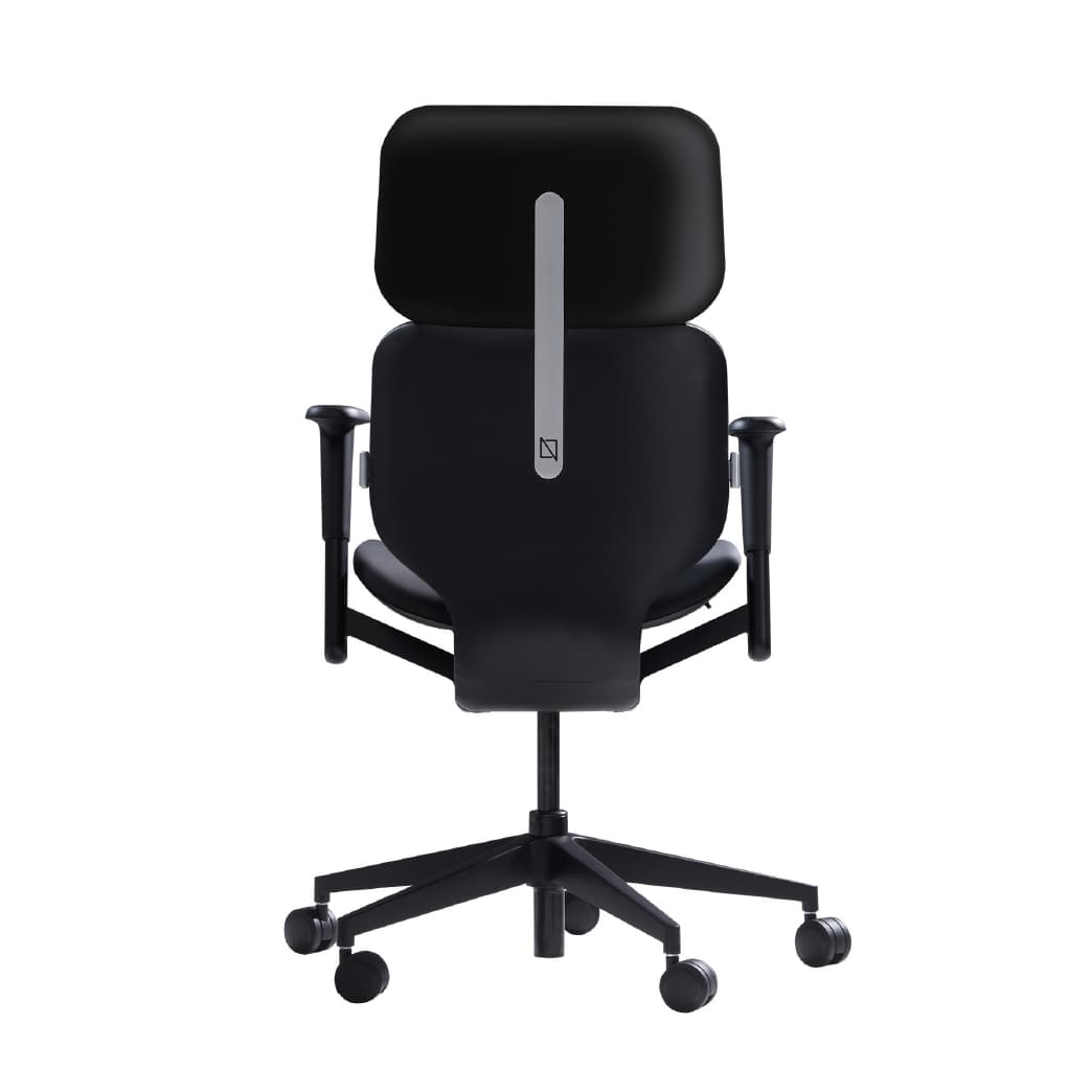Atom Chair Black Cloudleather Low Back 2
