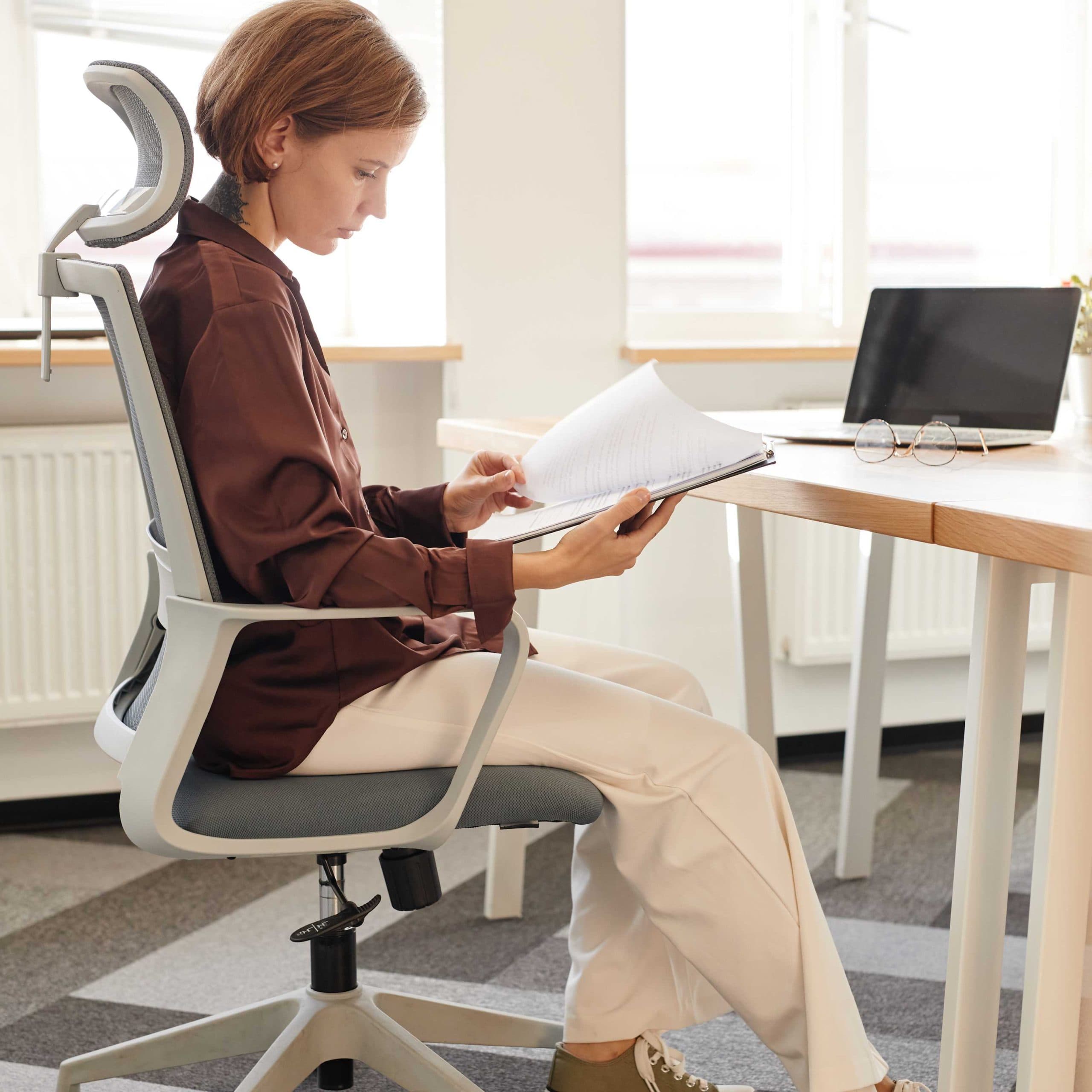 Preventing Common Office Injuries: Carpal Tunnel, Back Pain, Neck Strain