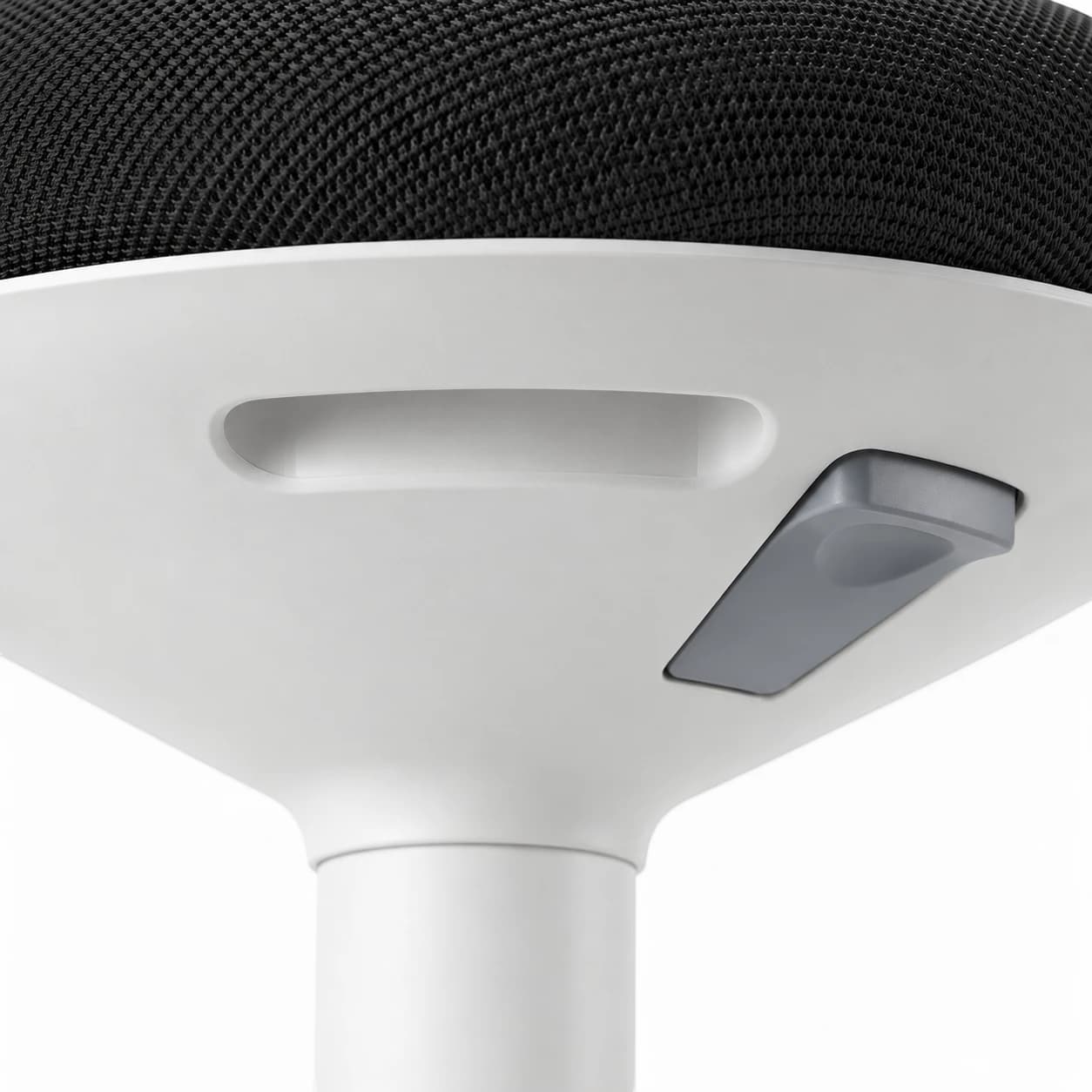Navo® WobbleStool Black 8