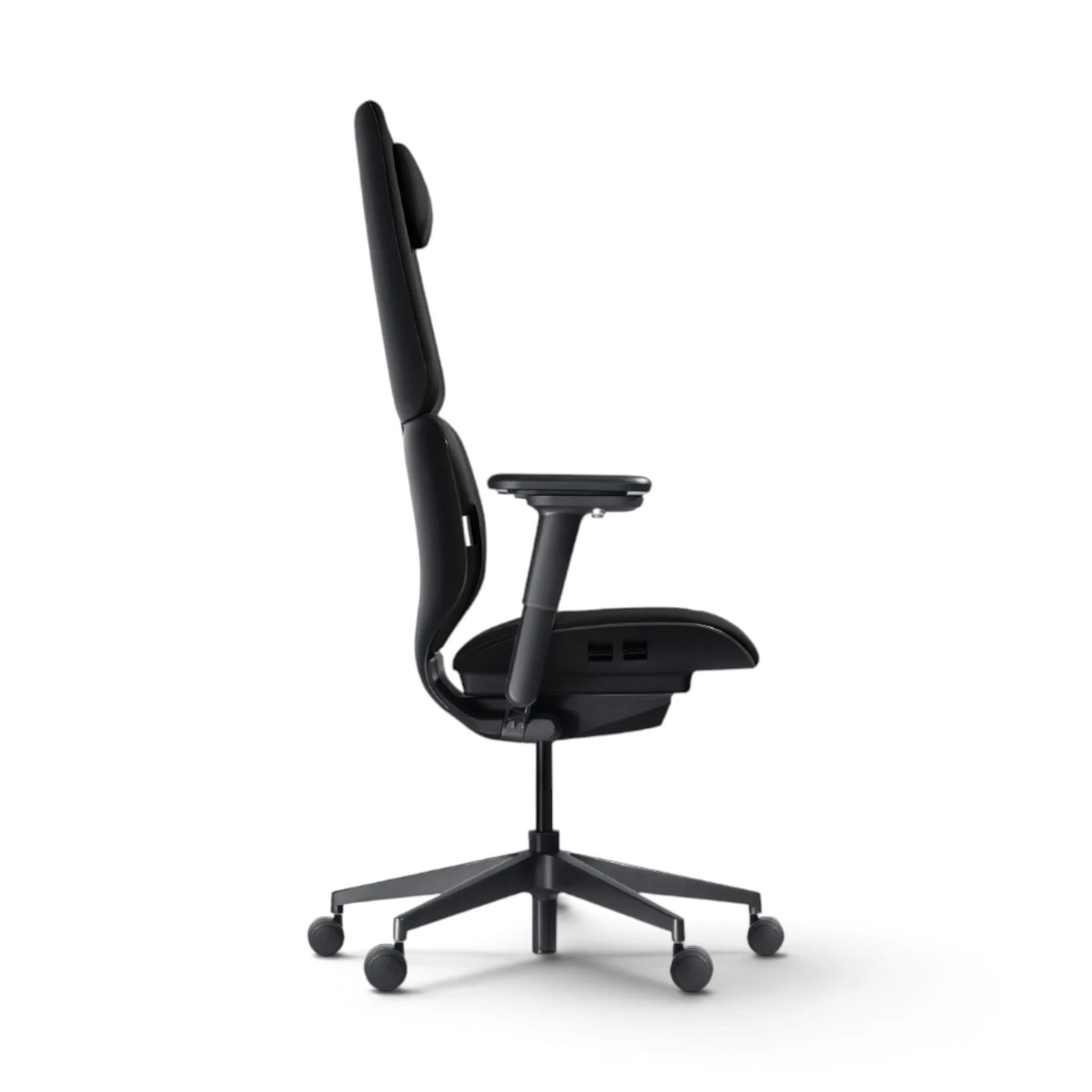 Navo® AtomChair CloudLeather Black HighBack 1