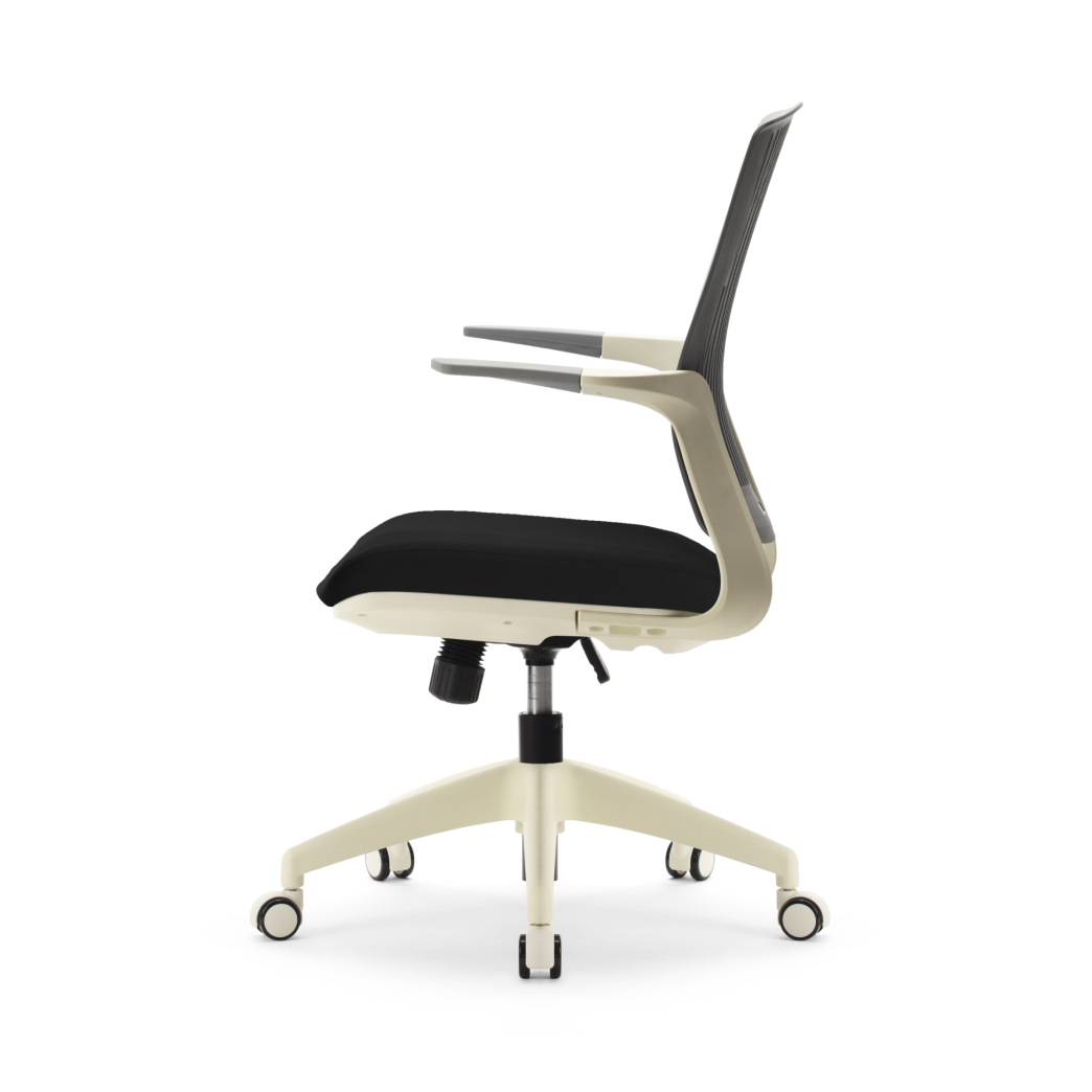 Basic Chair Pure Black