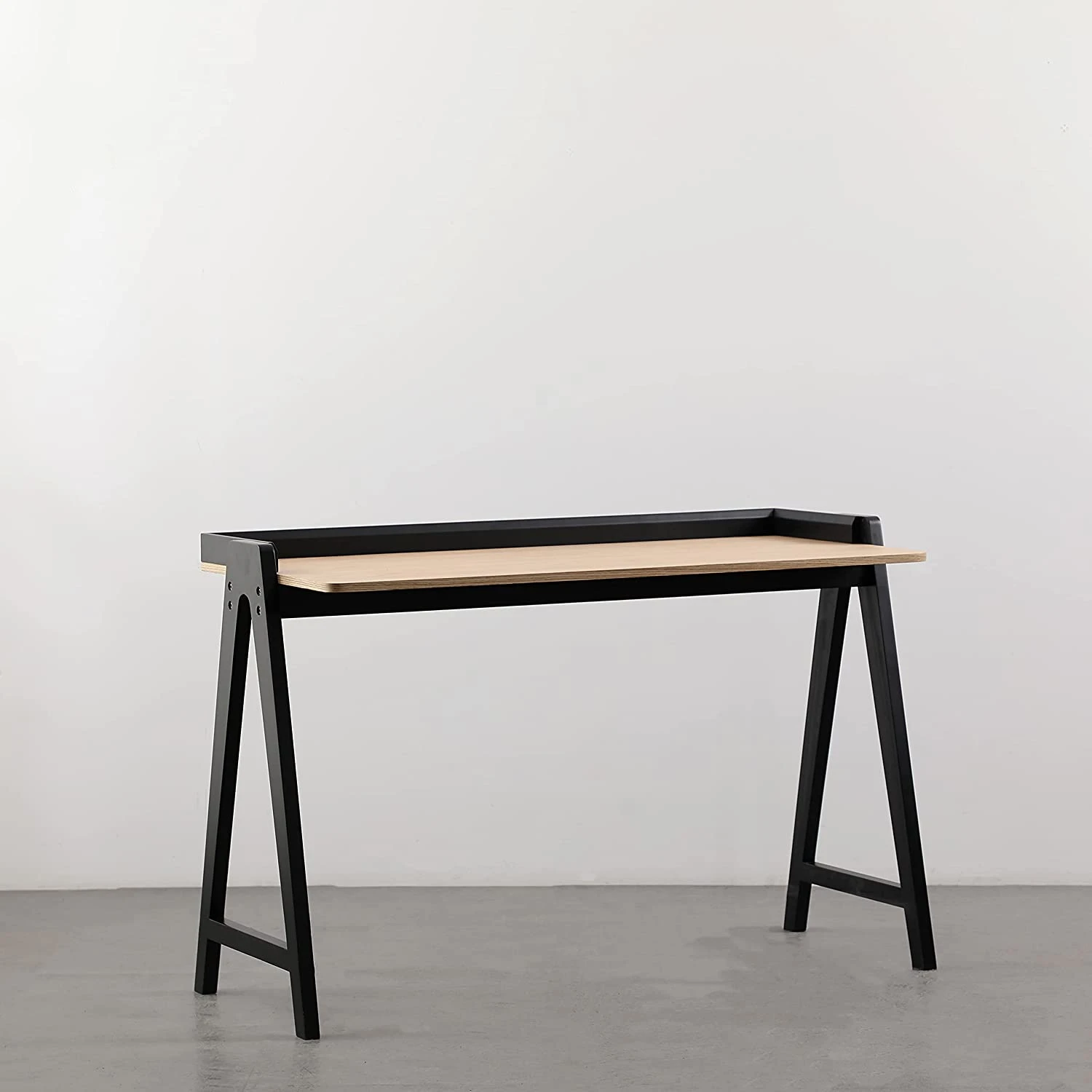 Kai Desk Grey